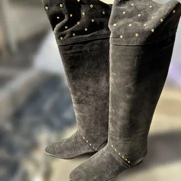스터드 장식 스웨이드 롱 부츠