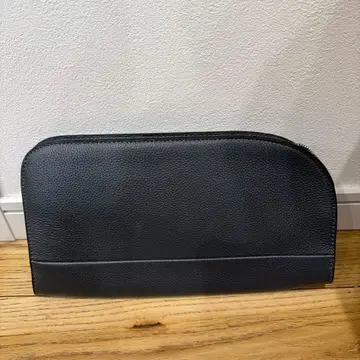 SHIPS 가죽 클러치백