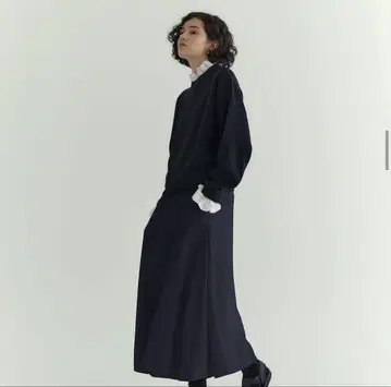 V 패턴 드레이프 드레스_yonfa