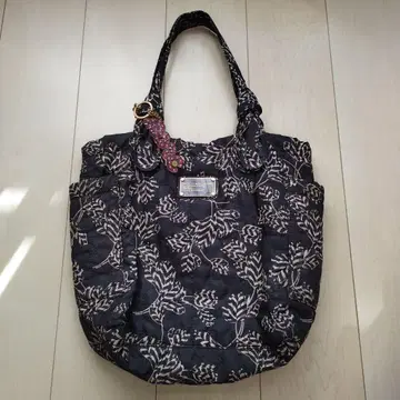 Marc by Marc Jacobs 토트백