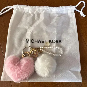MICHAEL KORS 퍼 참 세트