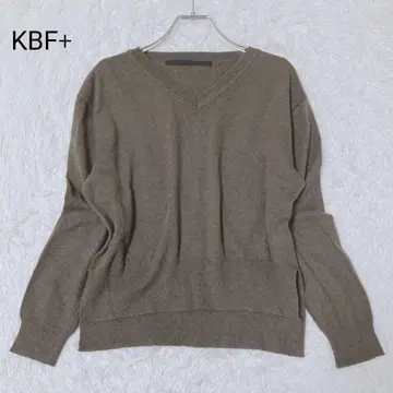 KBF 플러스 긴팔 니트 스웨터 V넥 카키 캐주얼 심플