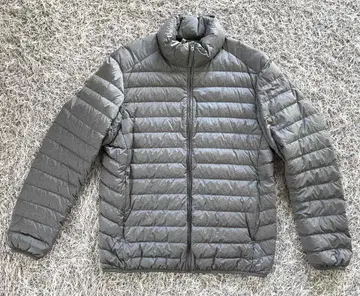 울트라 라이트 다운 (유니클로) M 사이즈