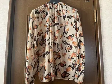 투모로우랜드 컬렉션 블라우스 38