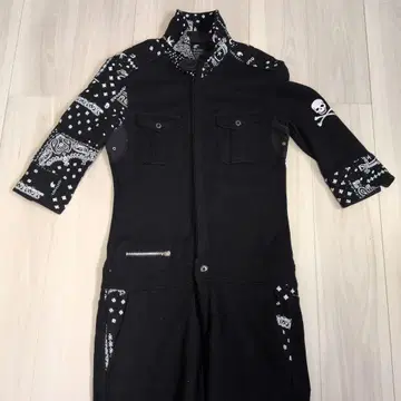 러블레스 올인원 작업복 LOVELESS