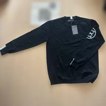 새상품 G/FORE 로고 블랙 크루넥 스웨터