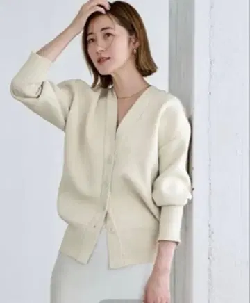 택 포함 새상품 유어스 가디건 새상품급