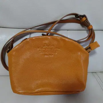 다코타 숄더백 머스타드