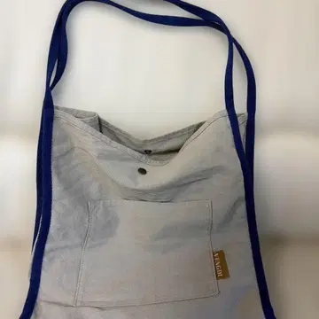 한국 브랜드 벤디의 토트백