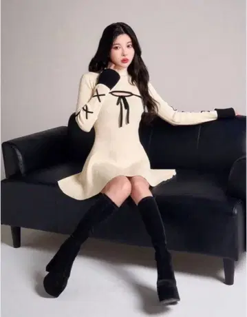 다리치 바이컬러 리본 디자인 니트 미니 원피스 Darich