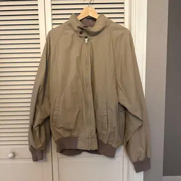 Eddie Bauer 베이지 점퍼