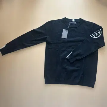 새상품 G/FORE 로고 블랙 스웨터 가을/겨울