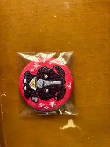 IMPACT 랜덤 자수 캔뱃지 무라사키노코