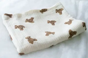 Little Rooms 밀키웨이홈 베어 담요 새출발