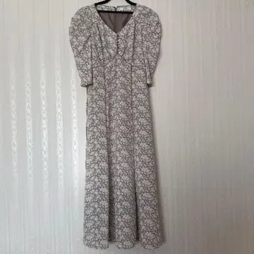 SNIDEL 플라워 프린트 퍼프 슬리브 롱 원피스