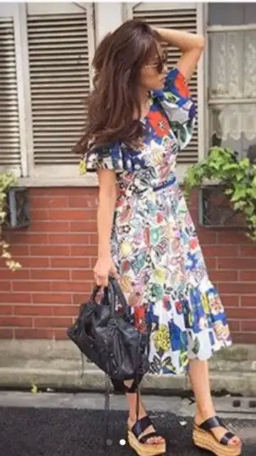 미스아도라 리조트 원피스