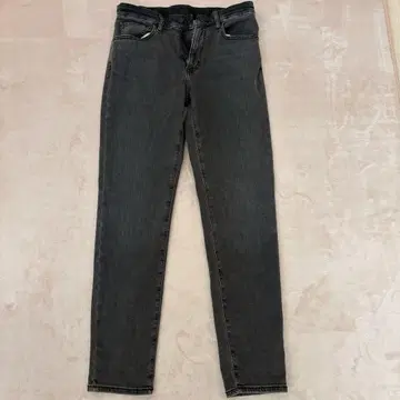 유니클로 EZY 청바지 그레이 M 사이즈 새상품
