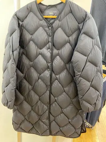 유니클로 UNIQLO 블랙 컨디션 최상 울트라 라이트 다운 릴랙스 코트