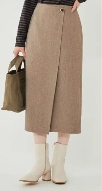 프렙 트위드 랩스커트 36사이즈