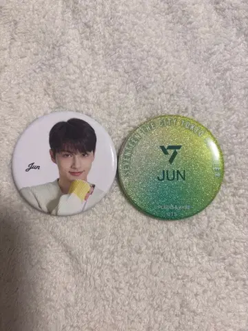 seventeen 준 캔뱃지