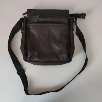 CROCODILE 다크 브라운 숄더백 합성 피혁