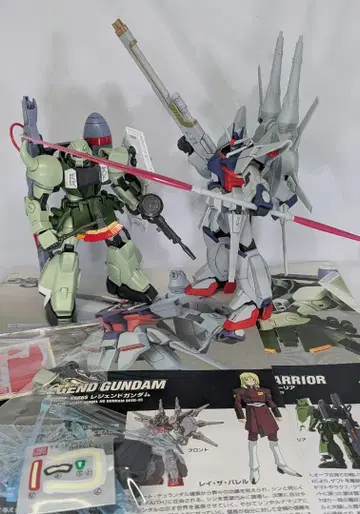 HGCE 자쿠 워리어 & 레전드 건담