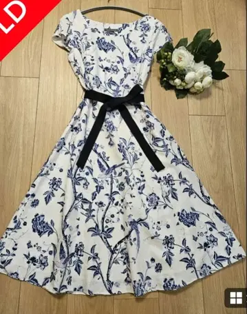 로라 애슐리 꽃무늬 롱 원피스