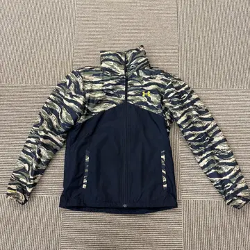 언더아머 블루종 후드 부착