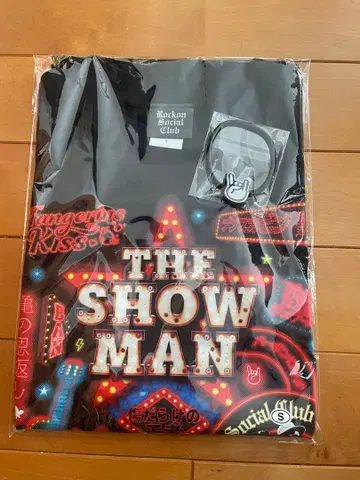 Rockan Social Club THE SHOW MAN 티셔츠