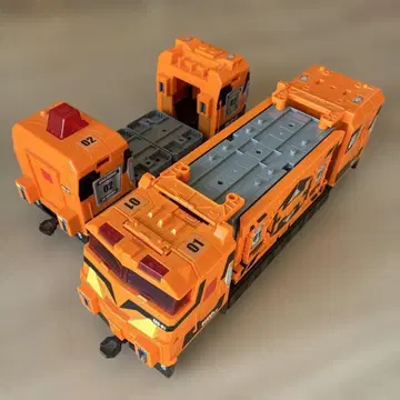 토미카 프라레일 하이퍼 가디언 엑스 가이너