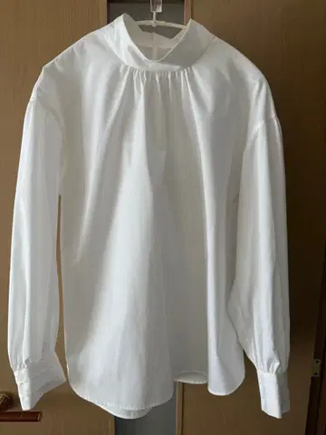 그린 라벨 릴랙싱 블라우스 화이트