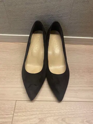 [ 새상품 ] 블랙 스틸레토 펌프스 25.0cm