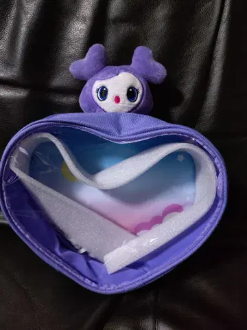 TWICE LOVELYS 삐걱삐걱 바디백 사나 사브리 GIGO