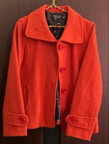 소니아 리키엘 거의 미사용품