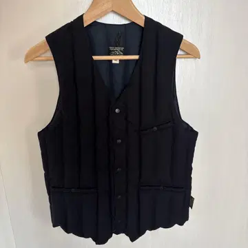 ROCKY MOUNTAIN FEATHERBED CO. 다운 베스트 36