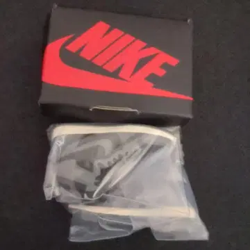 NIKE 캡슐 토이 미사용 박스 포함