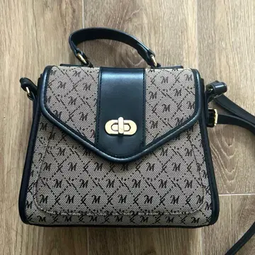 MOUSSY 마우지 숄더백 핸드백 2WAY 고급스러움