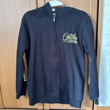 Gotcha 블랙 집업 후드티