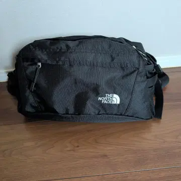 [새상품급] 더 노스페이스 바디백 블랙