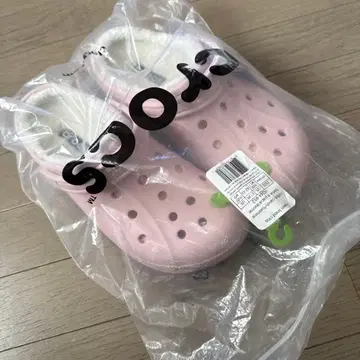 Crocs 핑크 사보 클로그 샌들
