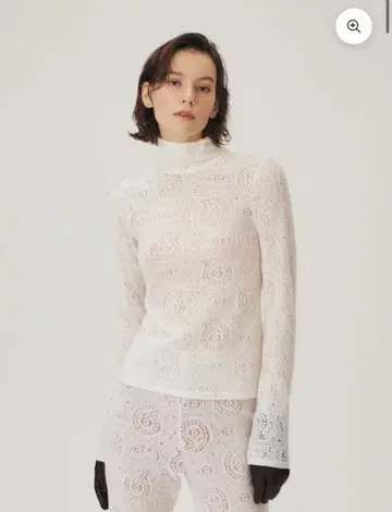 [ KUME ] PAISLEY LACE HIGH-NECK TOP