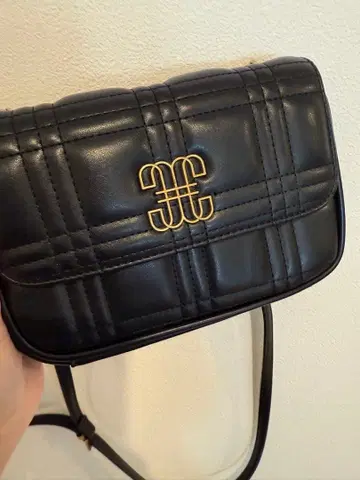 질 바이 질스튜어트 숄더백