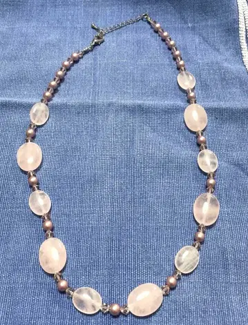 로즈쿼츠 펄 목걸이