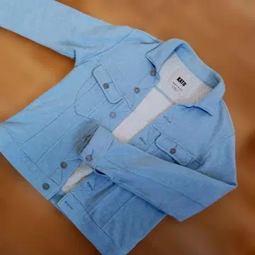 KATO' 라이트 블루 S 버튼 셔츠 자켓