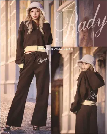 [미개봉 새상품] Rady 바이컬러 로고 셋업 CR0793