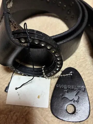 buffalo bobs 스터드 장식 블랙 벨트