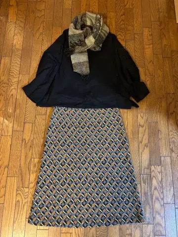 SIYU / 기하학 패턴 플레어 스커트 멀티 컬러