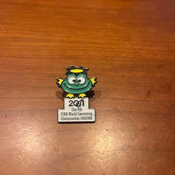 2001 FINA 수영 선수권 대회 핀 배지