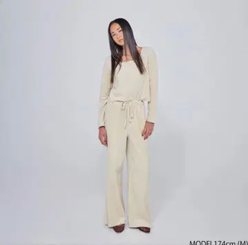 Sea Room Lynn 벨로아 파일 SQUARE 셋업 베이지