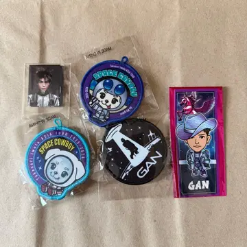 이와타 타카노리 와펜 배지 세트